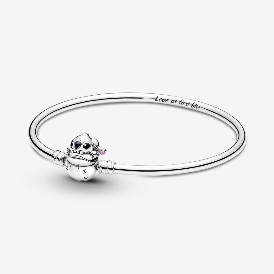 Pevný náramek se sponou Pandora Moments Disney Zakousnutý Stitch Pevny naramek se sponou Pandora Moments Disney Zakousnuty Stitch