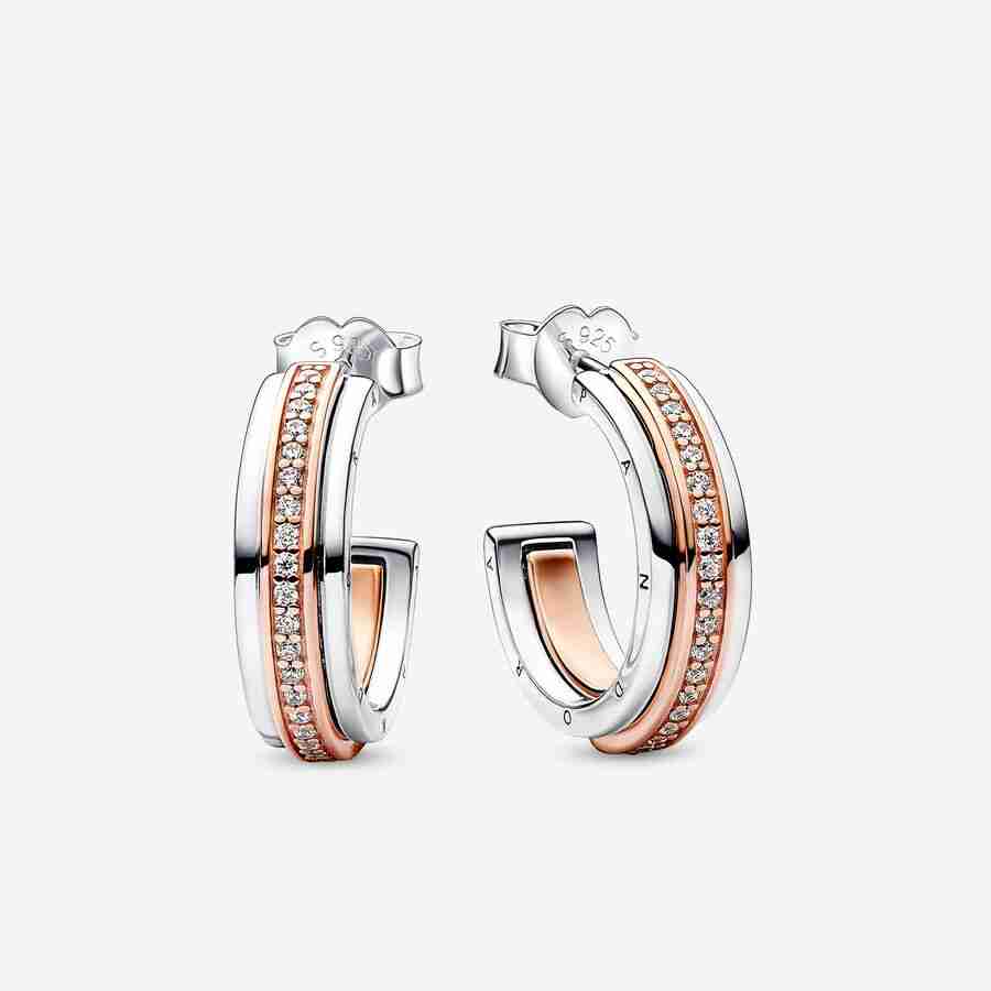 Dvoubarevné kruhové náušnice Pandora Signature Logo a pavé Dvoubarevne kruhove nausnice Pandora Signature Logo a pave