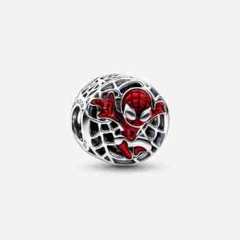 Přívěsek Marvel Spider-Man nad městem