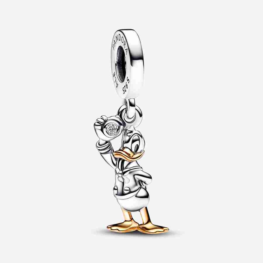 Visací přívěsek Disney 100. výročí – Kačer Donald s laboratorně vytvořeným diamantem Visaci privesek Disney 100. vyroci – Kacer Donald s laboratorne vytvorenym diamantem