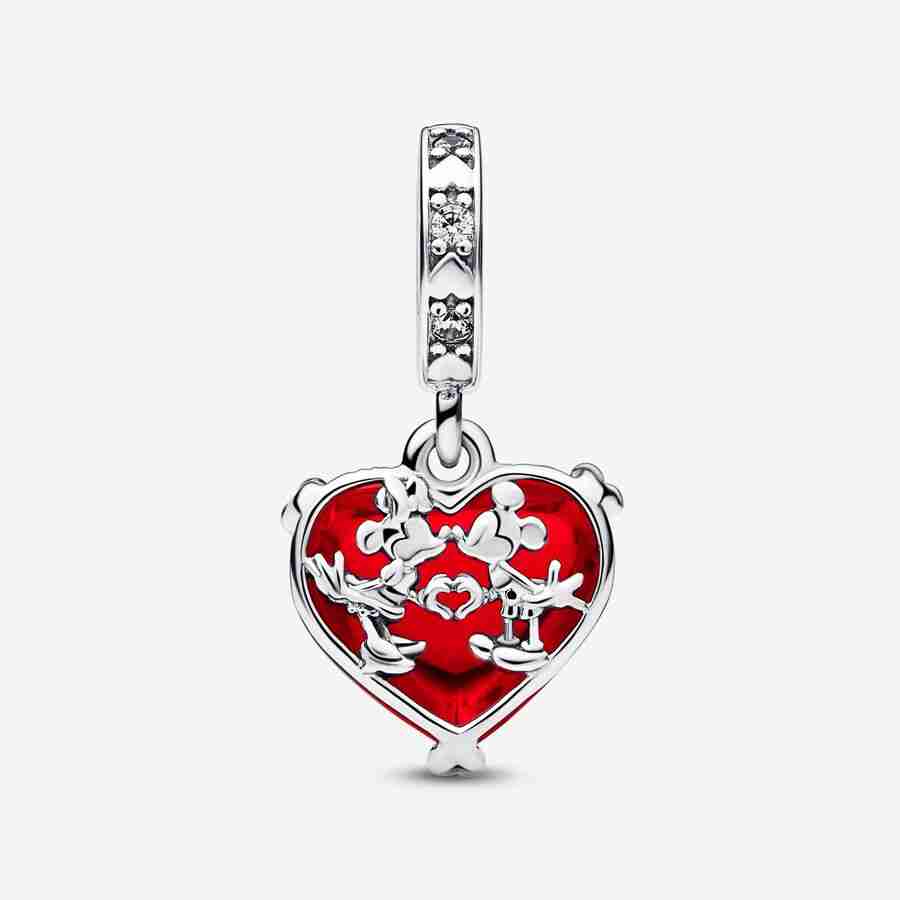 Visací přívěsek z červeného Murano skla Disney Mickey Mouse a Minnie Mouse – polibek_2 (1)
